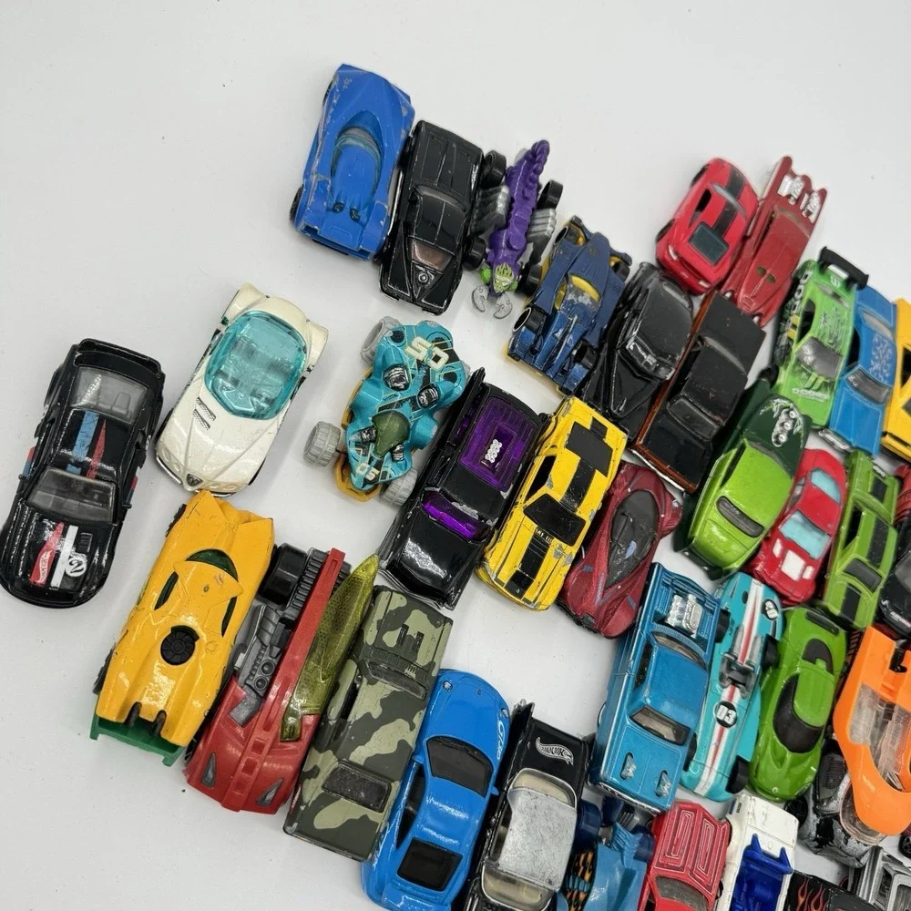 Hot Wheels Diecast Car Lot Of‎ 47 Mattel 2000s 1:64 Mixed Models Toy Cars VTG